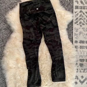 Camo Lululemon leggings